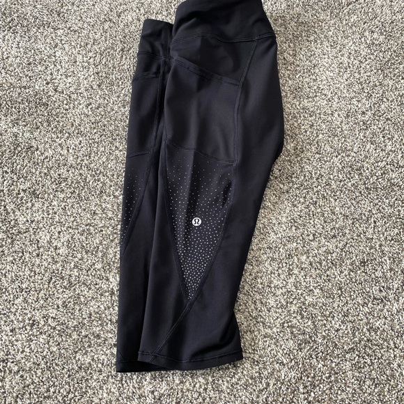 🍁50% Off Sale 🍁 Lululemon Tight Stuff Crop - Picture 12 of 12